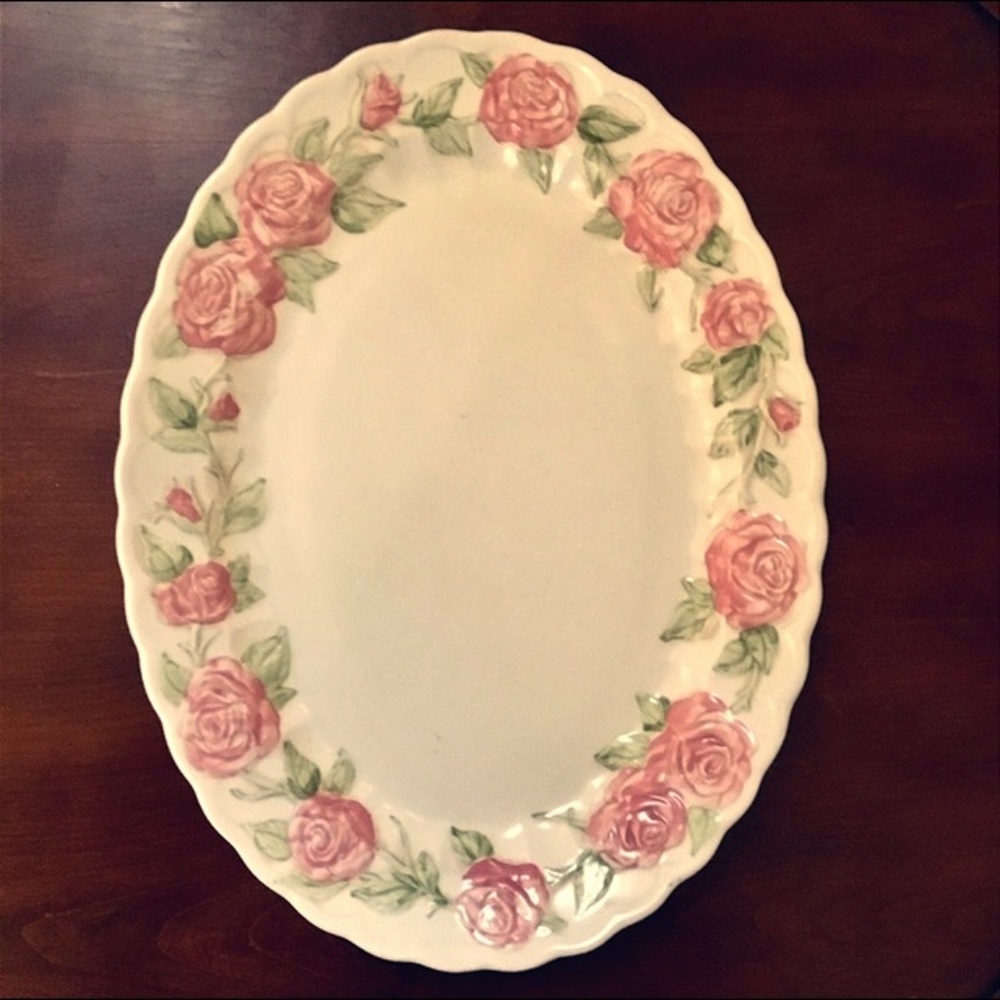 Metlox Vernon Ware Poppytrail Line Rose Server